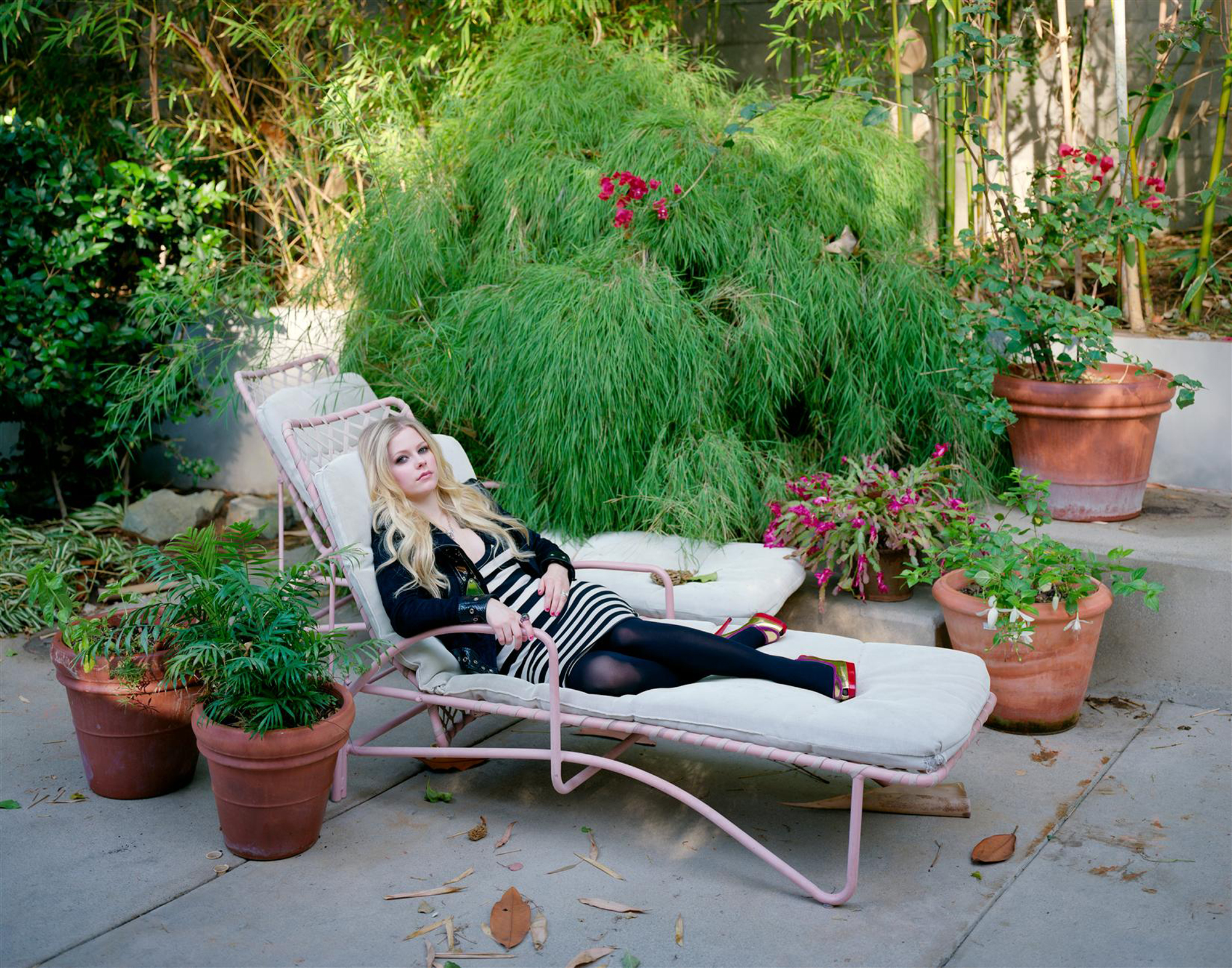 babesboard20070610AvrilLavigne0211794.jpg